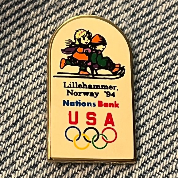 1994 Lillehammer Pin ~ Sponsor ~ Nations Bank ~ Mascots Kristin and Hakon - Picture 1 of 2